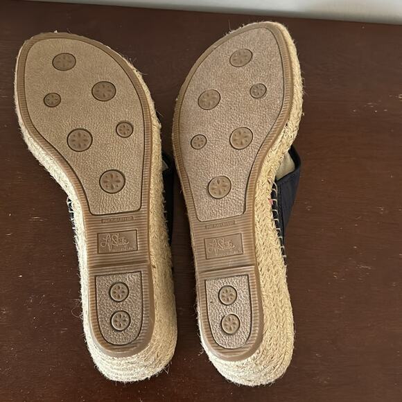 Life Stride | Bloom 3D Floral Navy Slides Size 11 - Picture 7 of 8